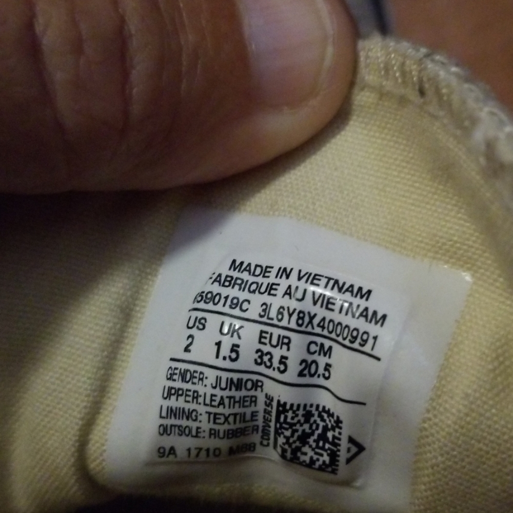 Converse - Picture 5 of 5